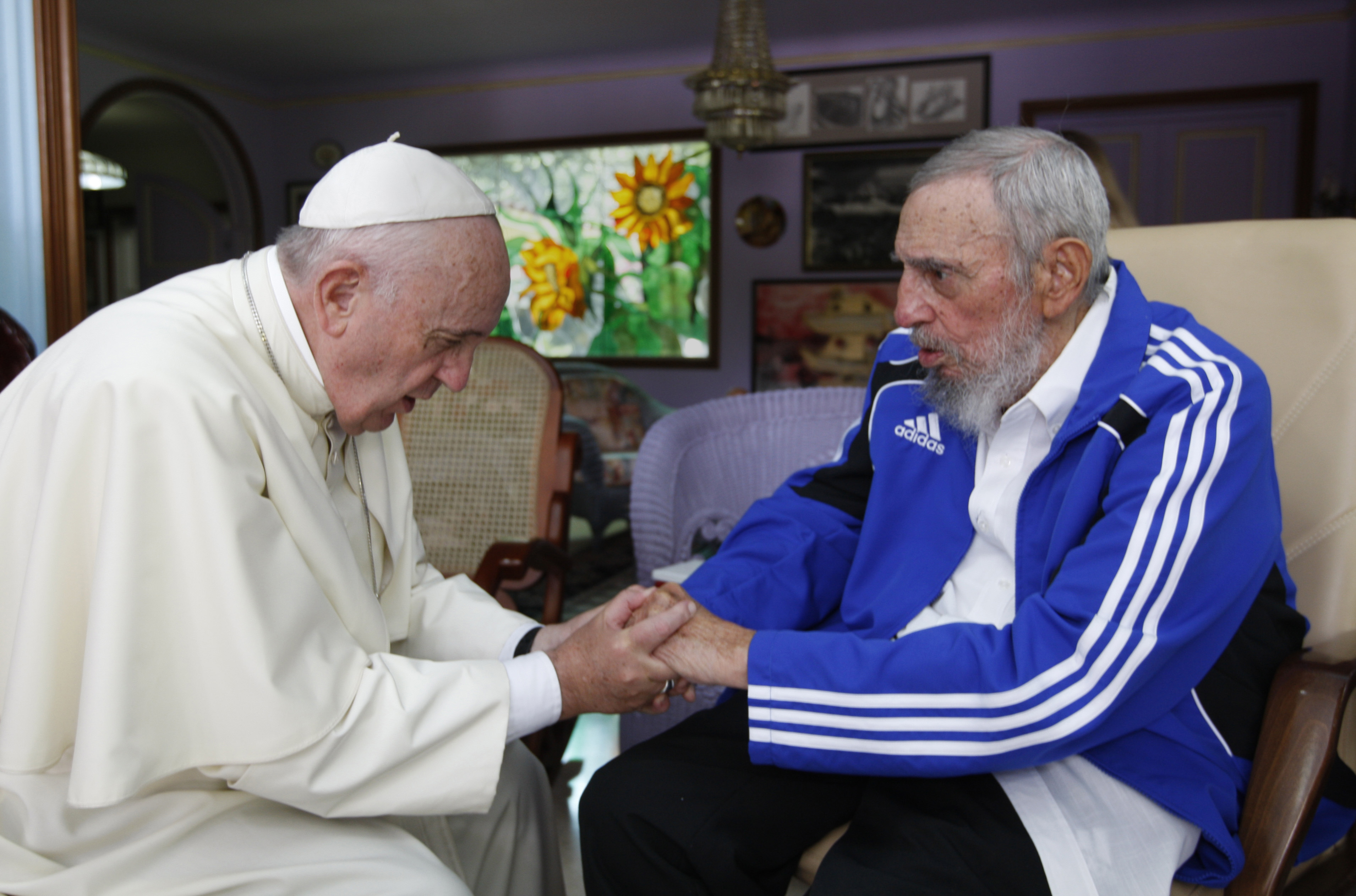 Papst Franziskus trifft Fidel Castro auf Kuba, 19.9.2015. © picture alliance / AP Photo