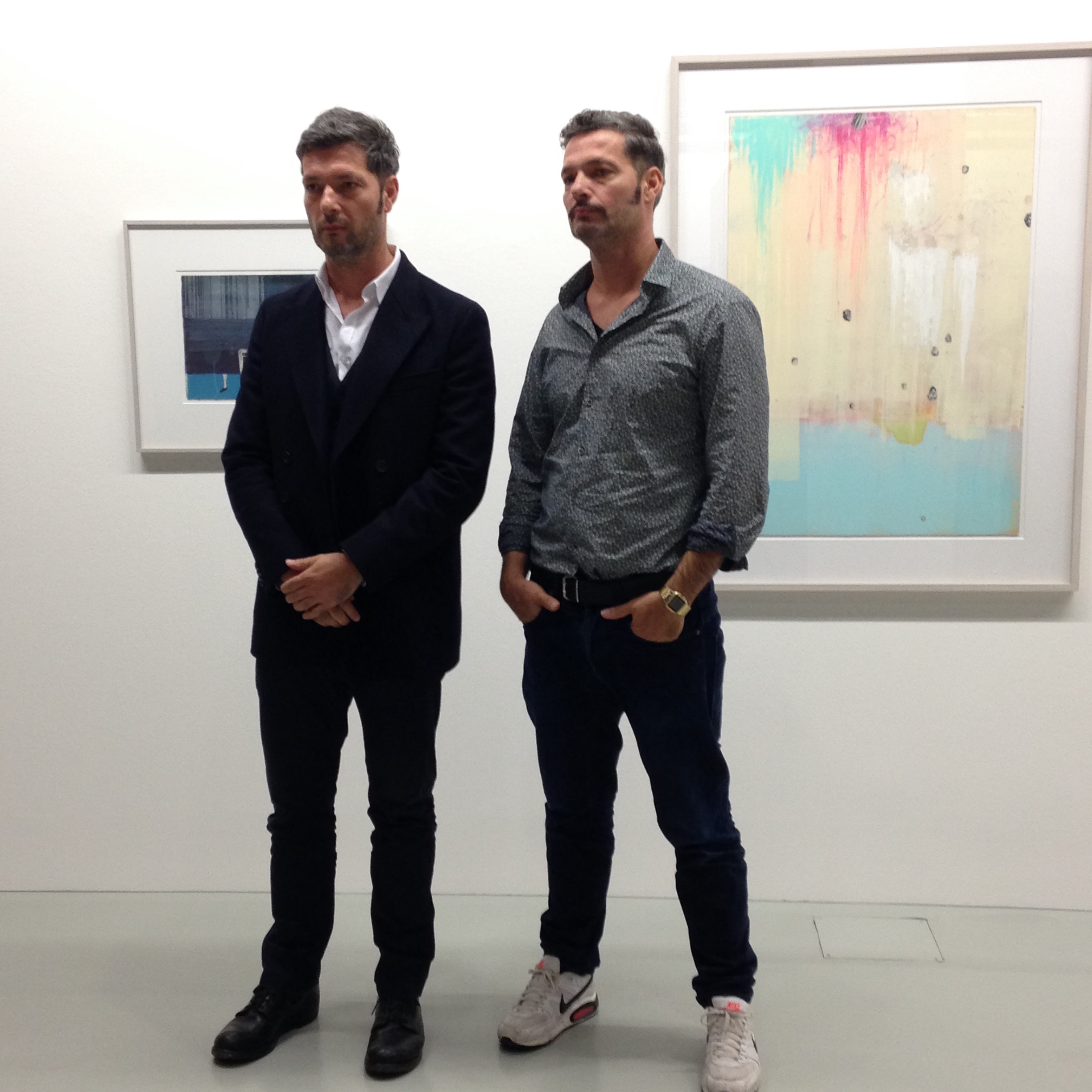 Gert und Uwe Tobias in der Ausstellung im Sprengel Museum Hannover. Foto: Rißling-Beckmann