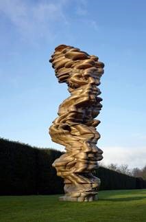 Tony Cragg, Mean Average, 2014, Bronze. 570 x 241 x 255 cm, Installation at Yorkshire Sculpture Park, 2017, © VG Bild-Kunst (Tony Cragg) / Foto: Michael Richter