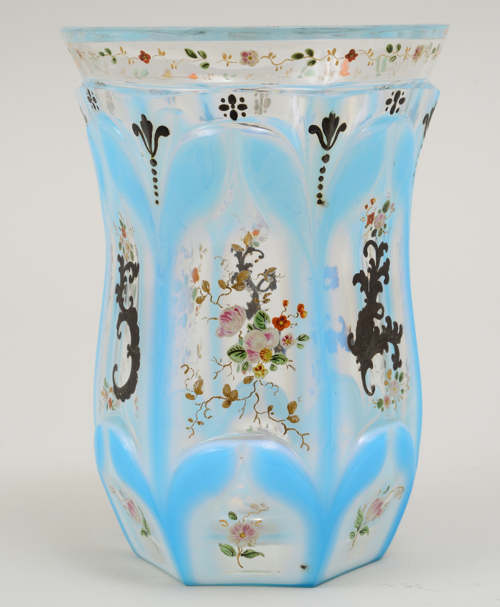Becher, Böhmen (heute: Čechy), 1828–1845 © Landesmuseum Kunst & Kultur Oldenburg, Foto: Sven Adelaide
