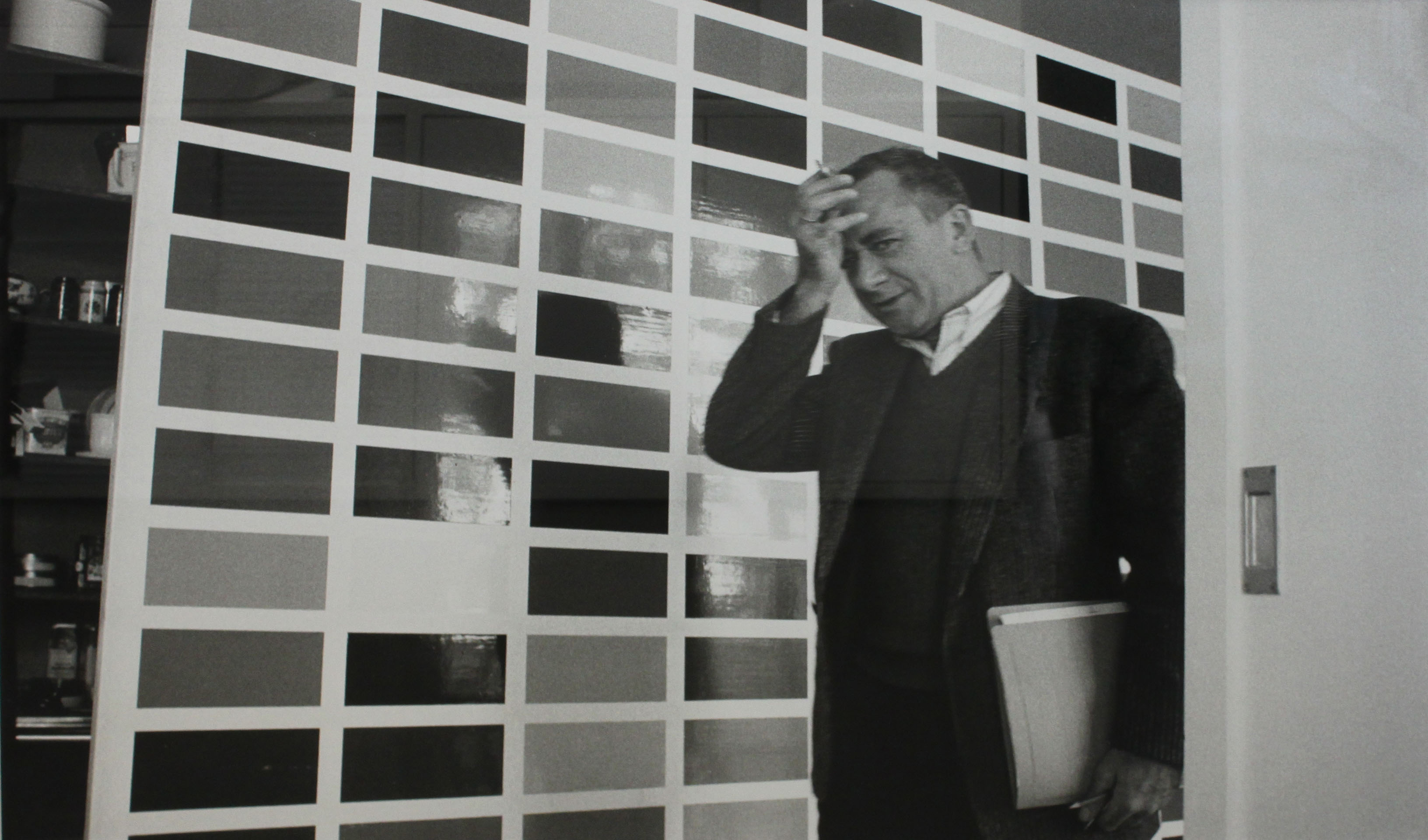 Gerhard Richter im Kölner Atelier, 1991. Foto: Benjamin Katz. Copyright VG Bild-Kunst Bonn 2017.