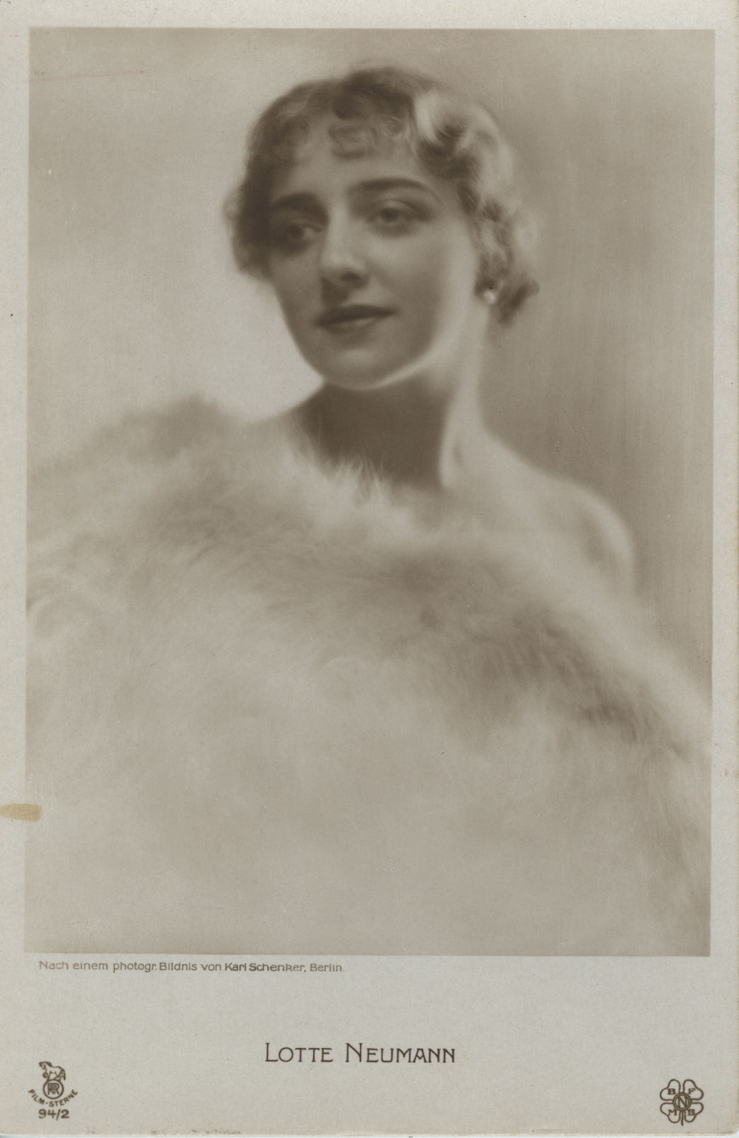 Karl Schenker, Lotte Neumann, around 1920 (celebrity postcard), Museum Ludwig