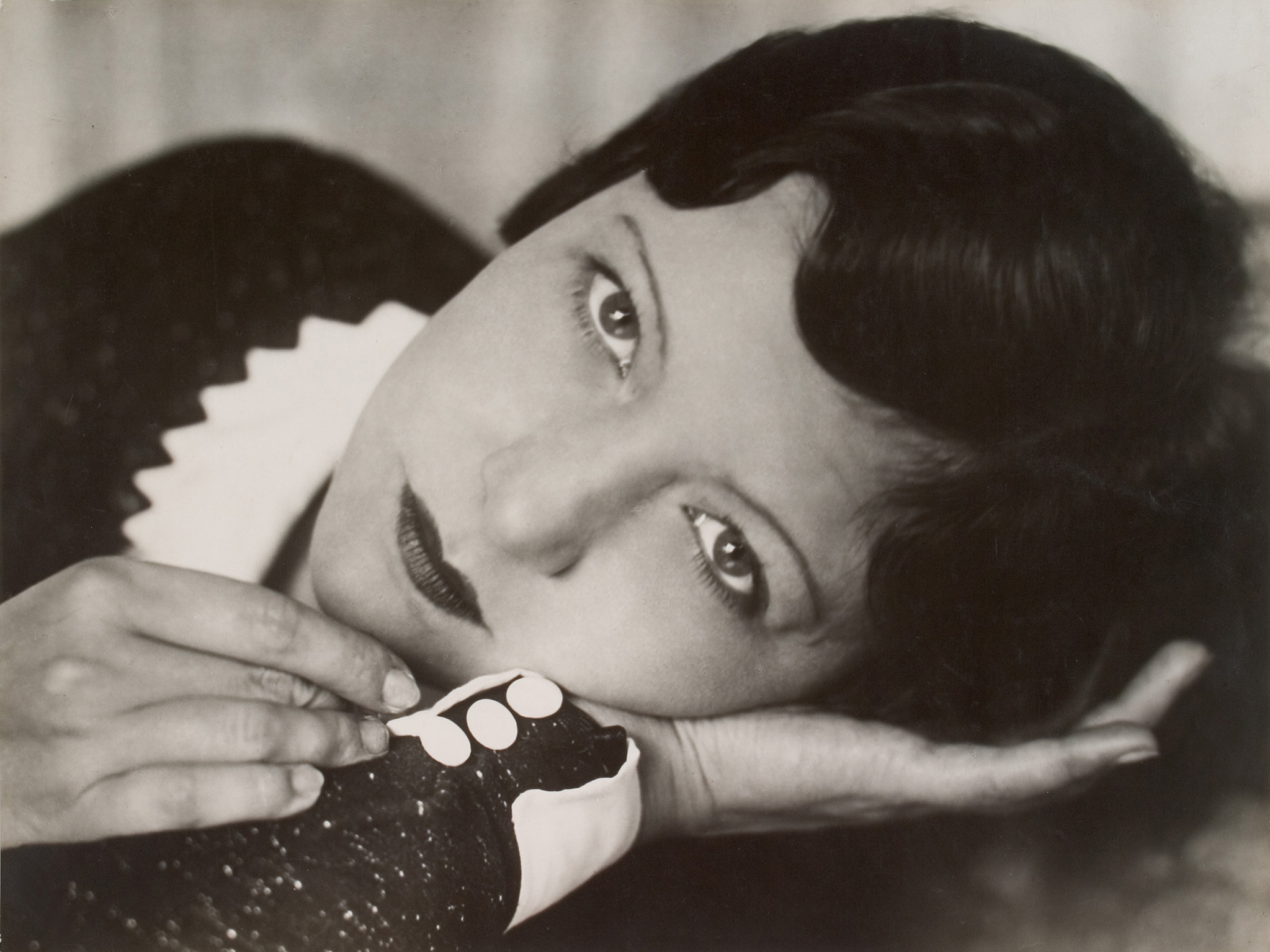 Annelise Kretschmer, , Portrait Ellice Illiard, 1931, Vintage, Silbergelatine-Abzug © Christiane von Königslöw 