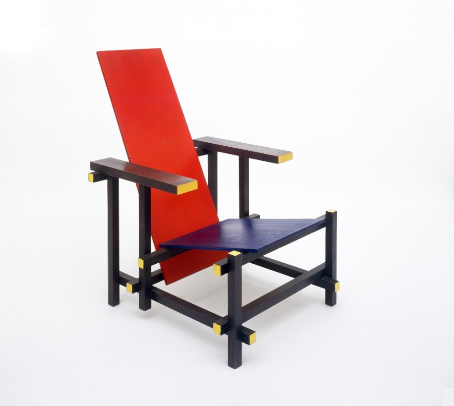 G. T. Rietveld: Red Blue Chair, 1918, © Ernst Moritz/VG Bild-Kunst, Bonn 2017